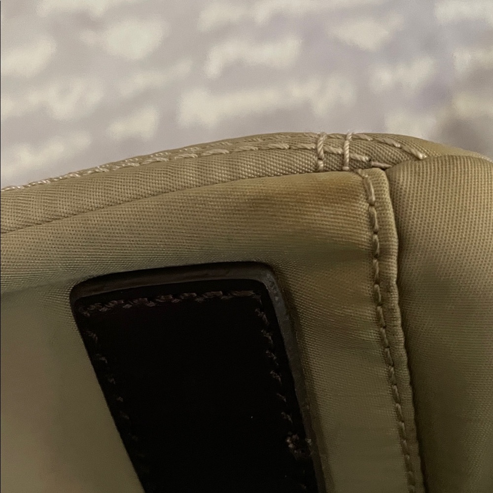 Tommy Hilfiger American classic beige Quilted Tote Bag - Picture 9 of 10